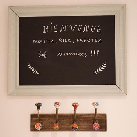 Un Dimanche Chez Julie Chambre Leontine Parthenay Eksteriør bilde