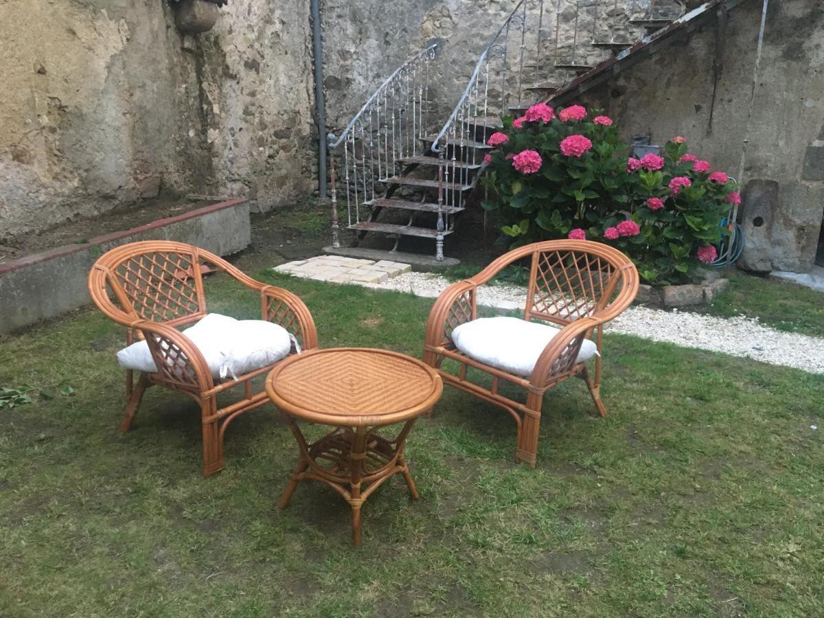 Un Dimanche Chez Julie Chambre Leontine Parthenay Eksteriør bilde